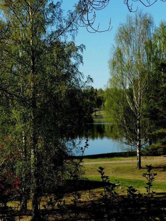 Skoena Rum Fryksta Kil Bilik gambar